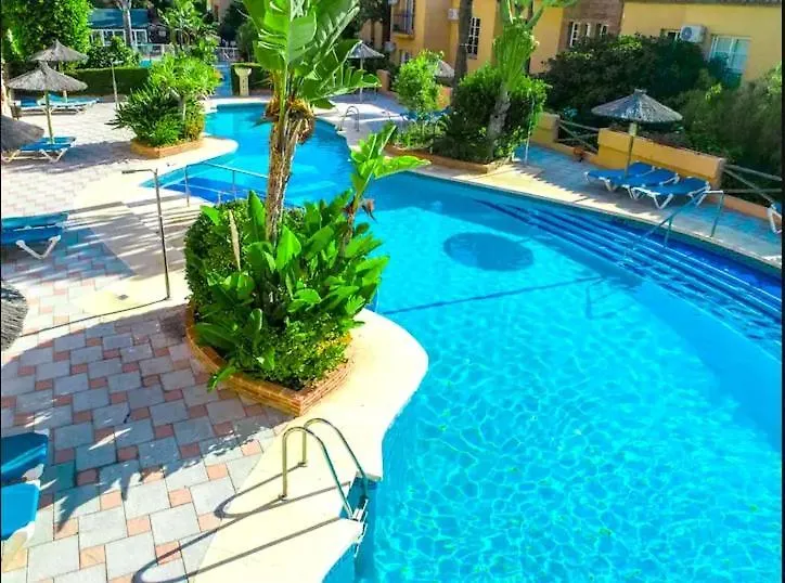 アパート Evans Realty Ak Urb Oasis & Golf & Terraza & Piscina マラガ スペイン