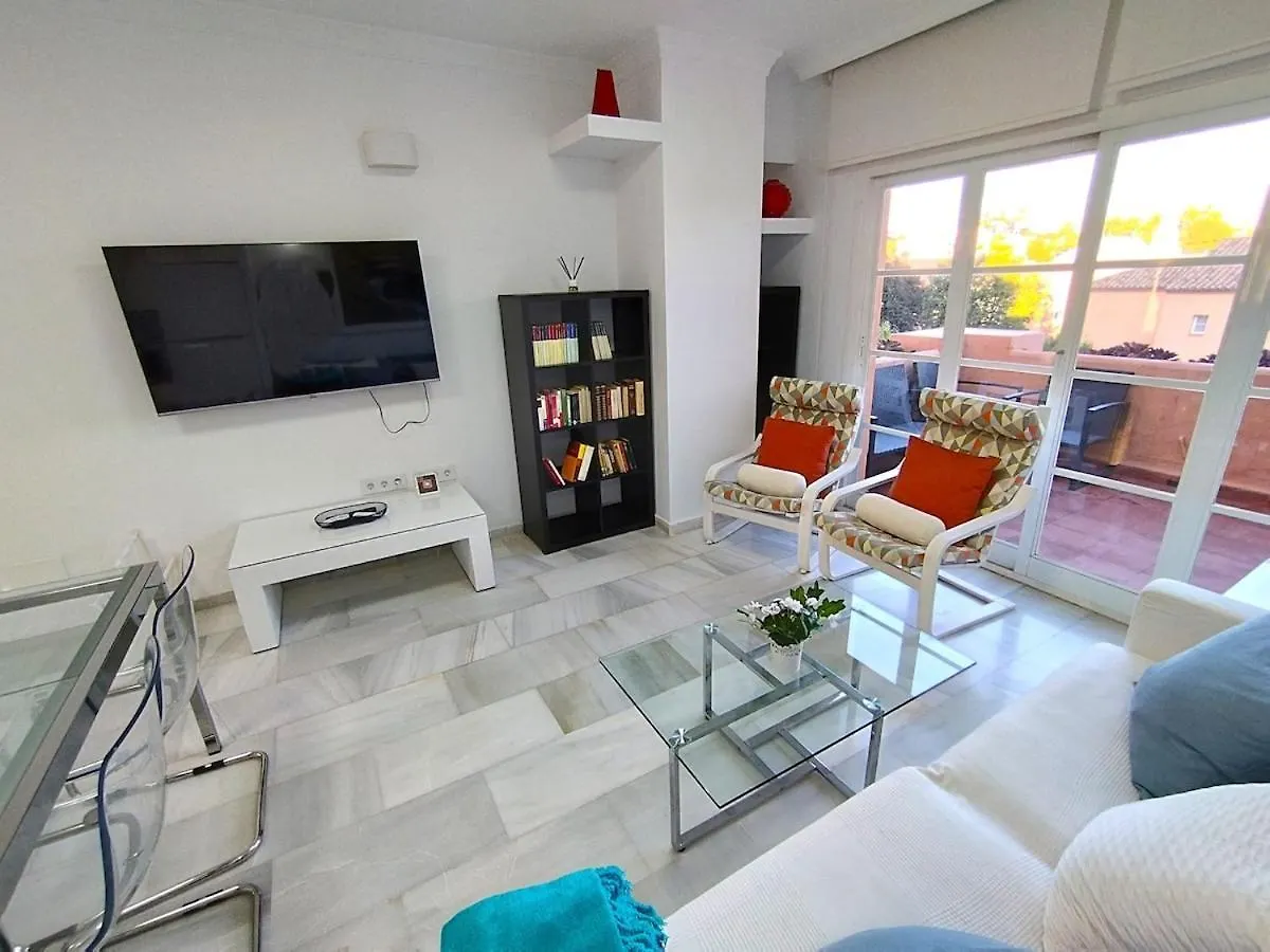 アパート Evans Realty Ak Urb Oasis & Golf & Terraza & Piscina マラガ