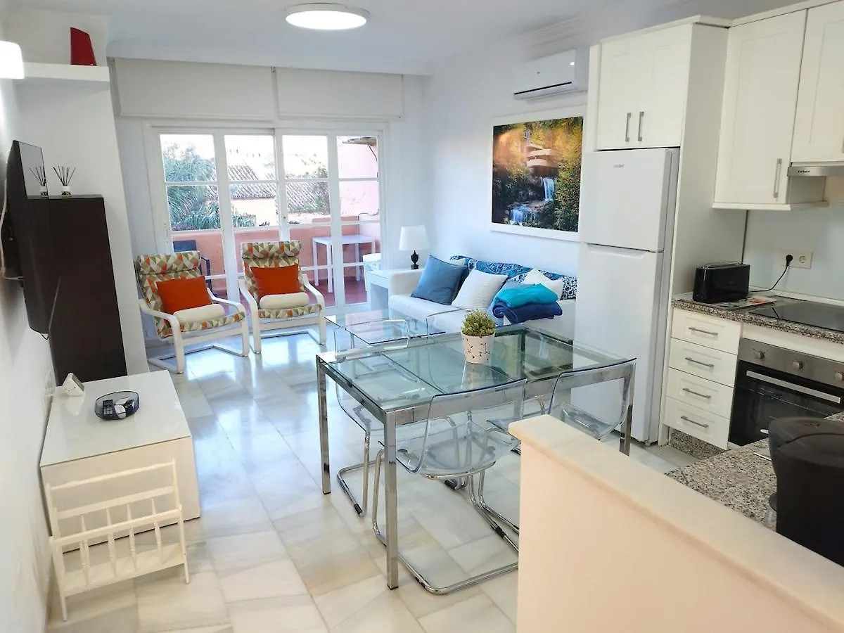 アパート Evans Realty Ak Urb Oasis & Golf & Terraza & Piscina マラガ